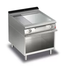 Baron Q70FTV/E825 Queen7 Electric Flat/Ribbed Chrome Griddle Plate On Open Cabinet - 800mm